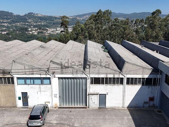 Armazém venda em Felgueiras, Penacova