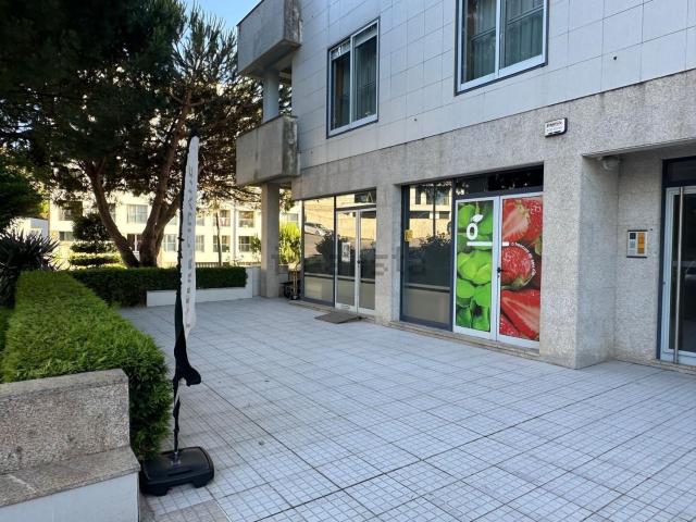 Loja alugar em Santiago de Subarrifana, Marecos