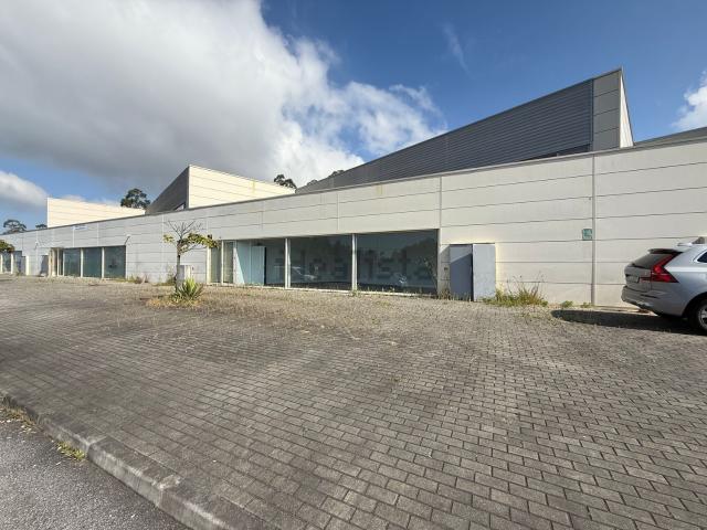 Armazém alugar em Arcozelo, Braga