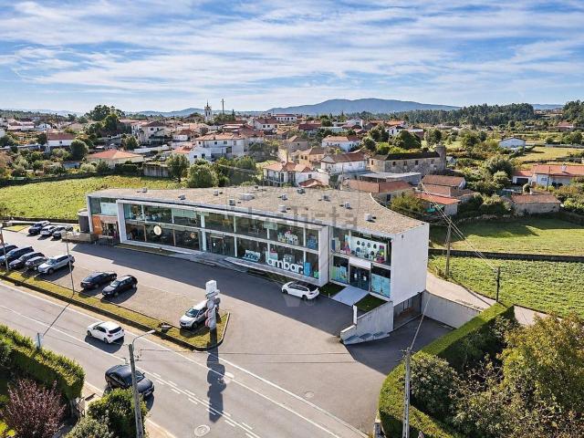 Armazém venda em Perelhal, Barcelos