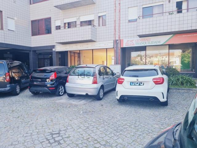Loja alugar em Guimarães, Braga
