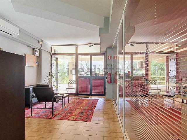 Loja venda em Três Castelos, Portimão