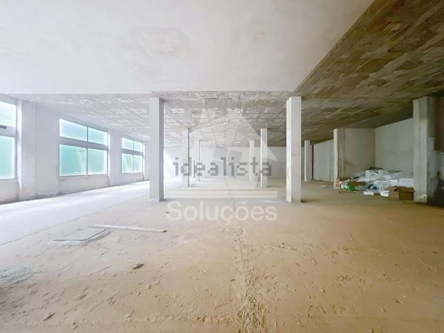 Loja venda em Três Castelos, Portimão