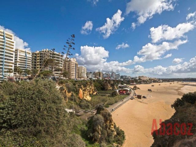 Loja venda em Três Castelos, Portimão