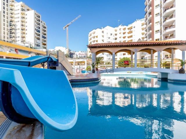 Loja venda em Três Castelos, Portimão