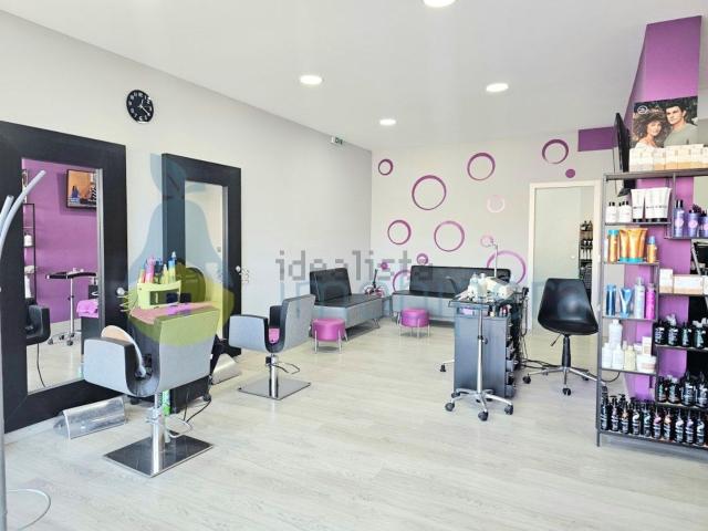 Loja venda em Bom Retiro, Portimão