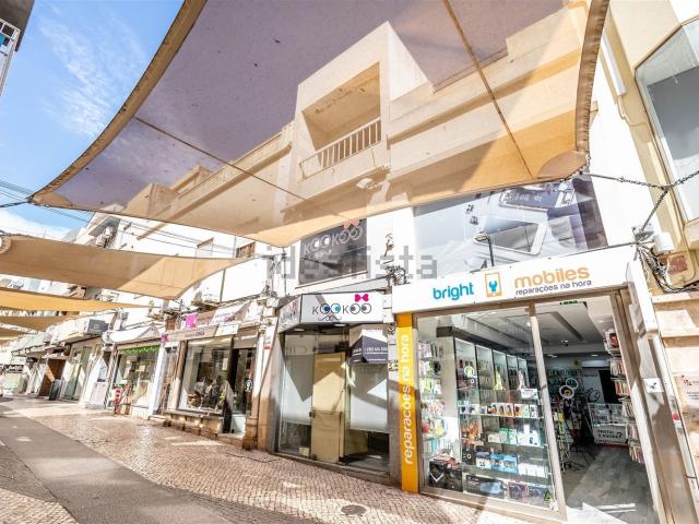 Loja venda em Bom Retiro, Portimão