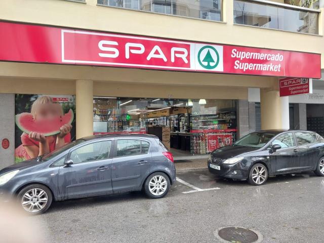 Loja alugar em Vilamoura, Loulé