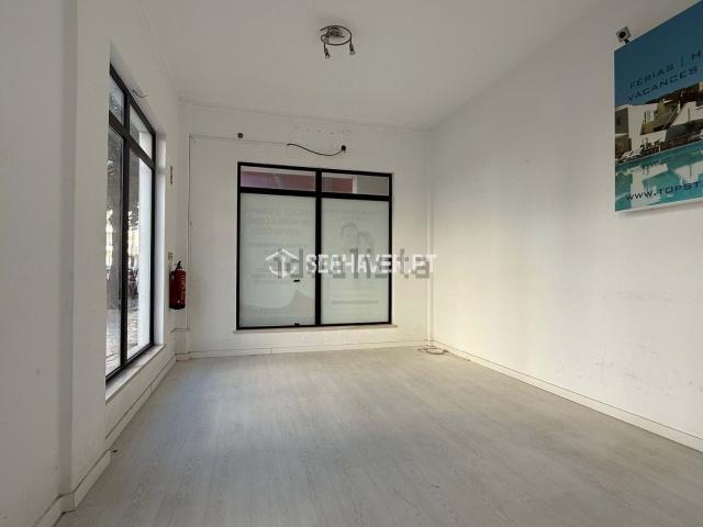 Loja alugar em Quarteira, Faro