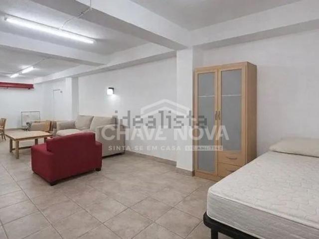 Armazém venda em Vilamoura, Loulé
