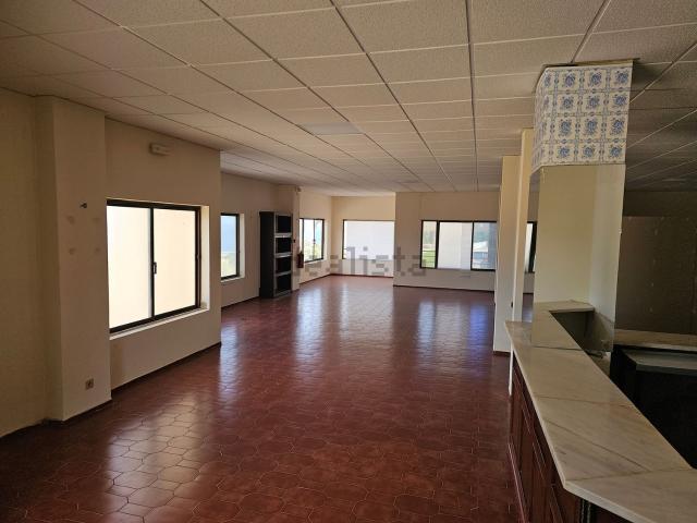 Loja alugar em São Gonçalo de Lagos, Lagos