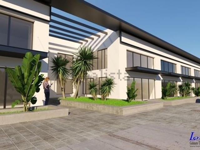 Ponto Comercial venda em Quarteira, Pereiras