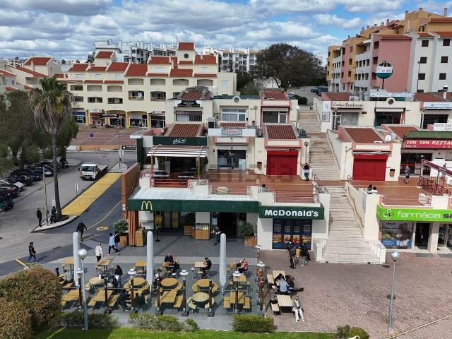 Ponto Comercial venda em Albufeira, Habijovem
