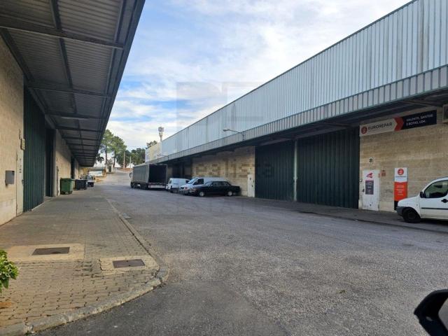 Armazém alugar em Palmela, Setúbal