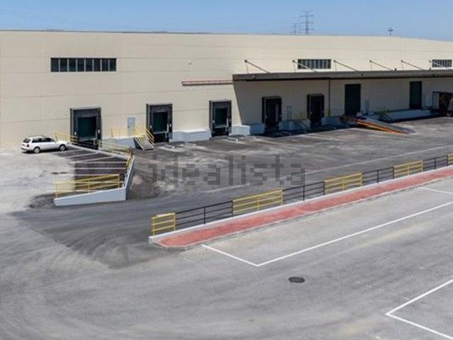 Armazém alugar em Palmela, Setúbal