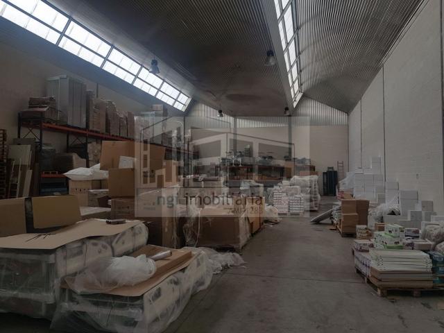 Armazém alugar em Palmela, Setúbal