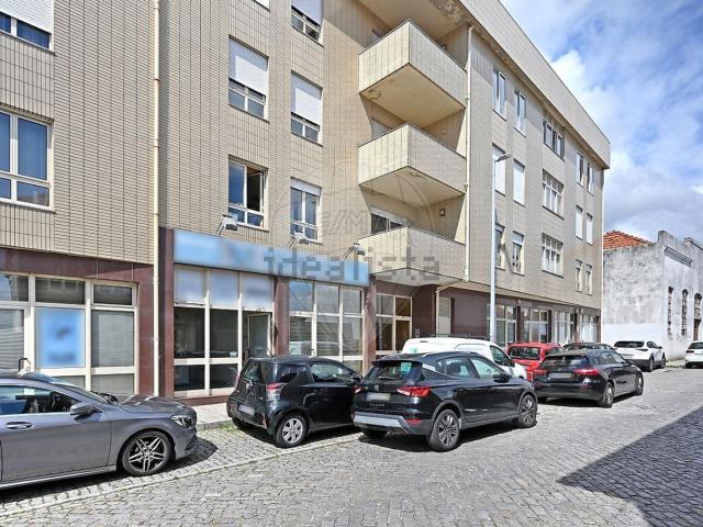 Loja venda em Porto