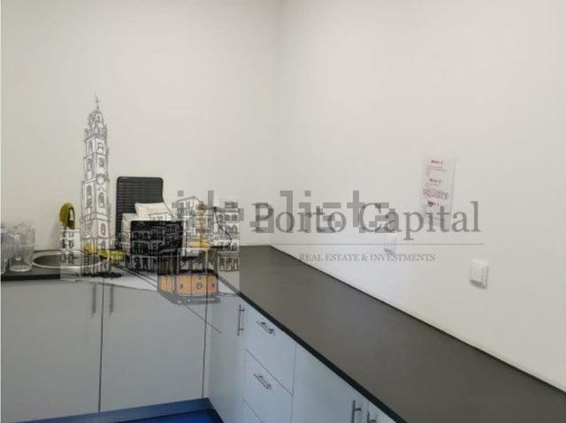 Armazém alugar em Campinas, Porto