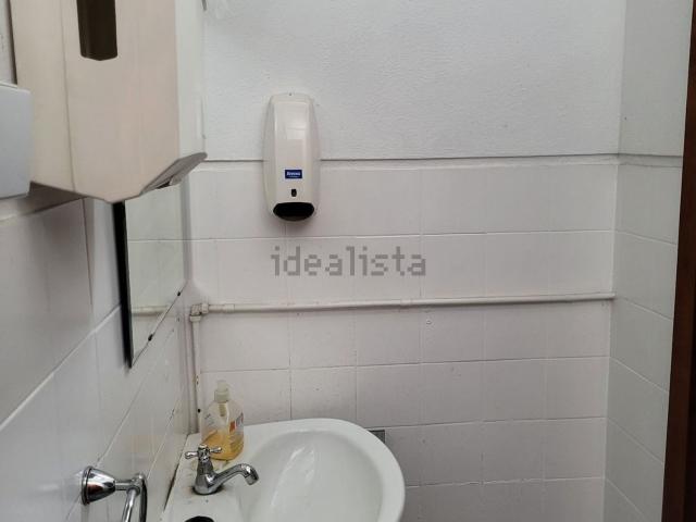 Armazém alugar em Porto