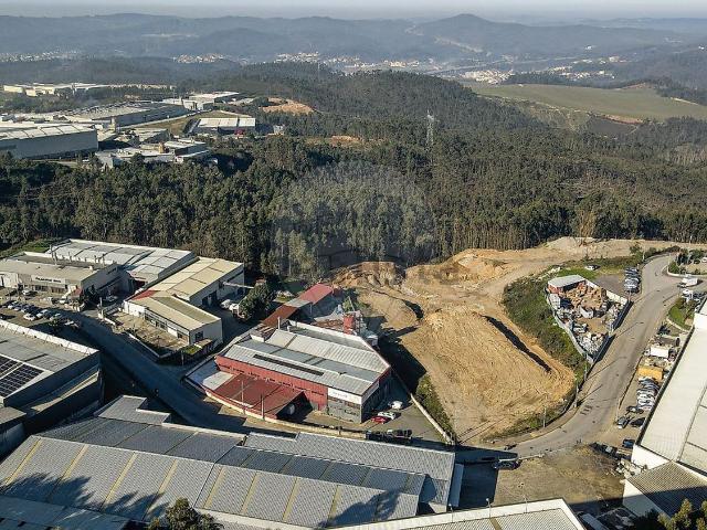 Armazém alugar em Bitarães, Porto