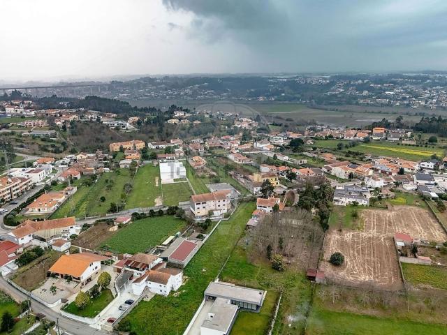 Armazém venda em Quinta do Barão, Águeda