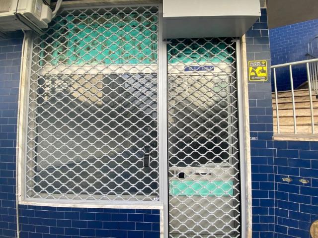 Loja venda em Santiago Dos Velhos, Lisboa