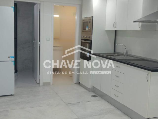 Loja venda em Seixal, Corroios