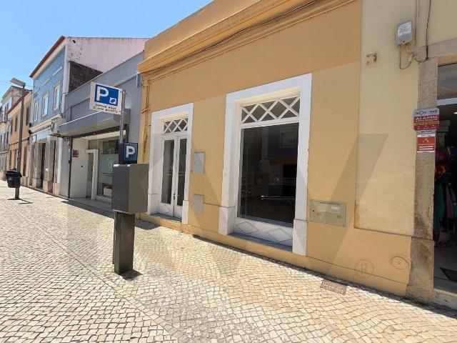 Loja alugar em Cartaxo e Vale da Pinta, Cartaxo