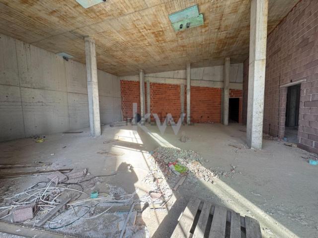 Loja venda em Repeses e São Salvador, Viseu