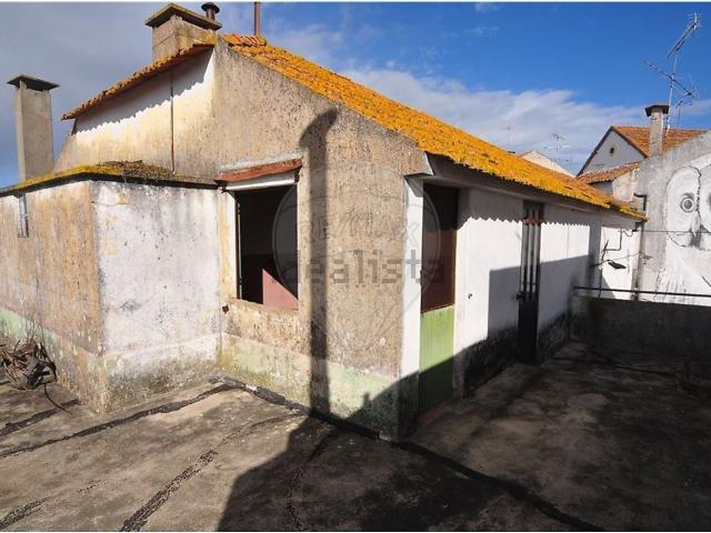 Armazém venda em Torres Novas, Santarém