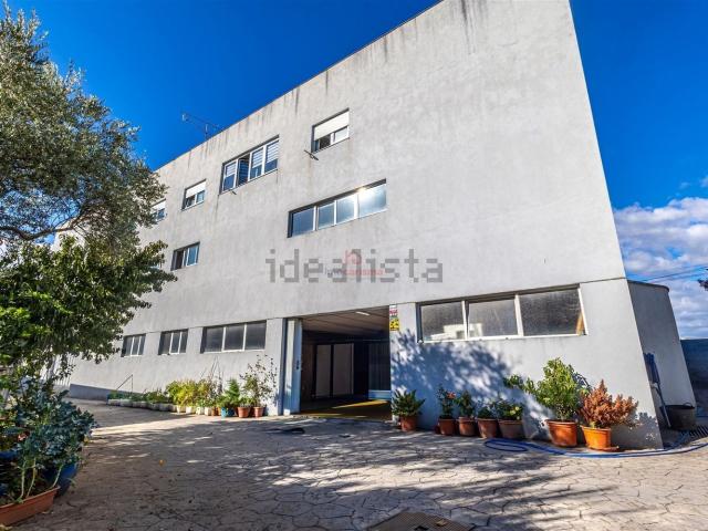 Armazém alugar em Souto, Vila Nova de Famalicão
