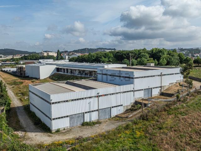 Armazém venda em Gavião, Braga