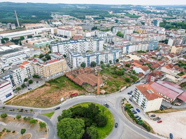 Armazém venda em Rio Maior, Santarém