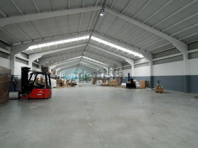 Armazém alugar em Santa Maria Da Feira, Aveiro
