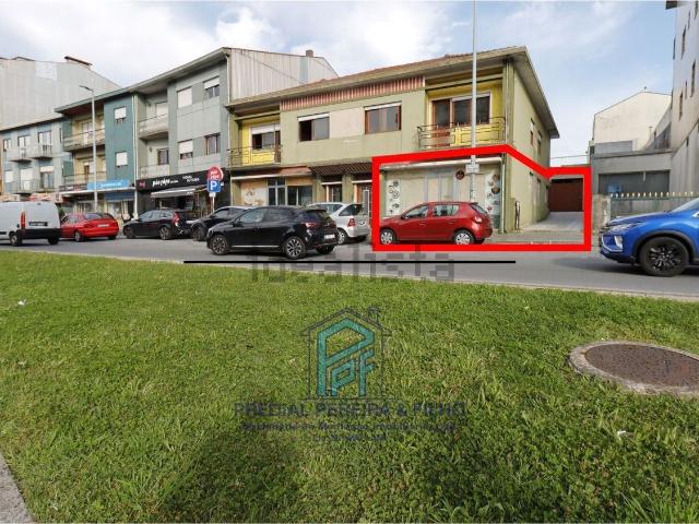 Ponto Comercial alugar em Rio Tinto, Soutelo