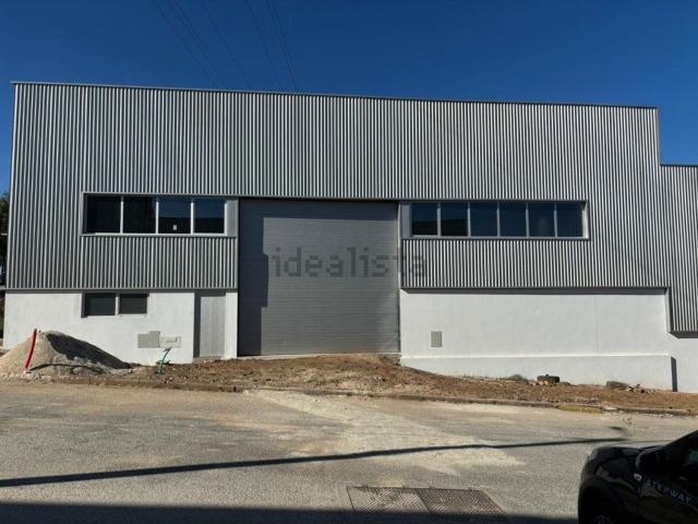 Armazém alugar em Rio Tinto, Penouço