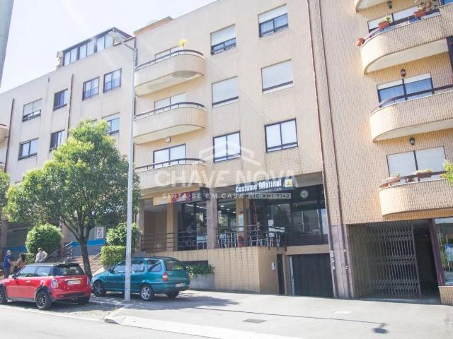 Loja venda em Picoutos, Porto