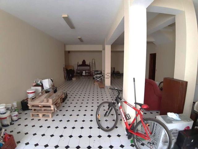 Loja venda em São Bartolomeu De Messines, Faro