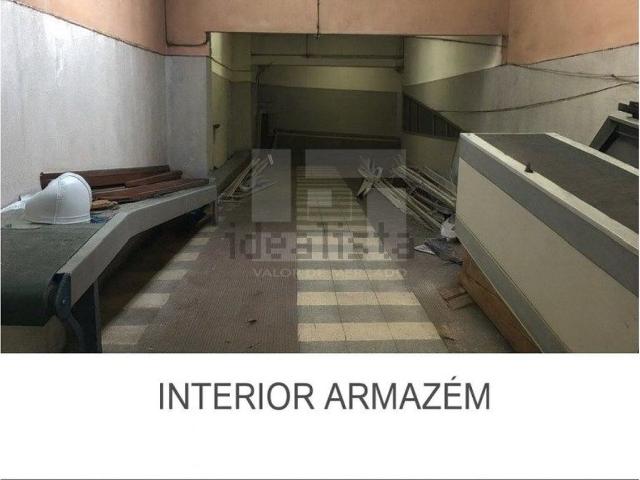 Armazém venda em Lisboa