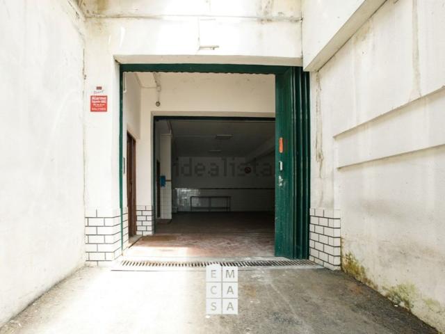 Ponto Comercial alugar em São João Da Madeira, Travessas