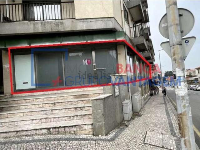 Loja venda em São João da Madeira, Aveiro