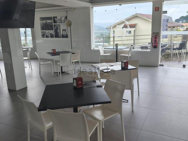 Loja alugar em Selho (São Jorge), Guimarães