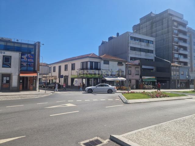 Loja alugar em Moalde, Porto