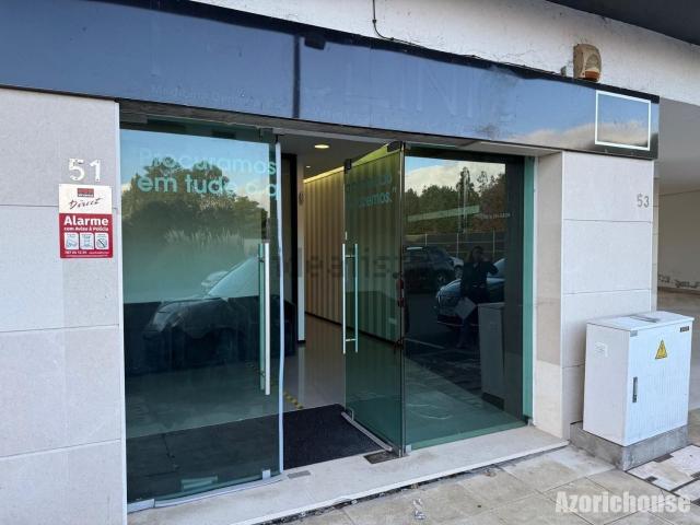 Loja alugar em Açores, Ilha De São Miguel