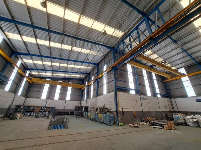 Armazém venda em Baralhas, Vale De Cambra