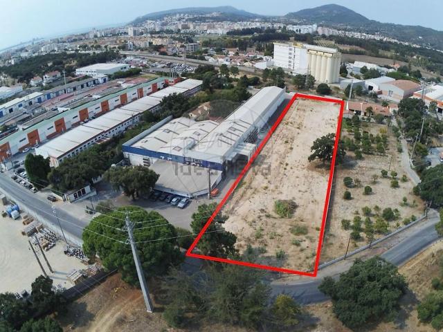 Armazém venda em Setúbal