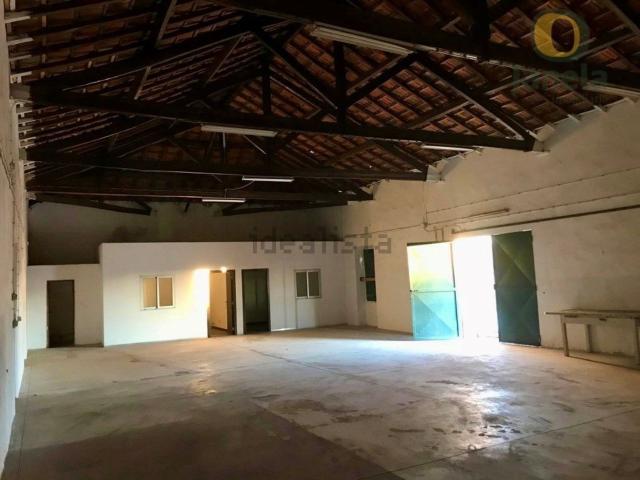 Armazém venda em Vale Telheiro, Loulé