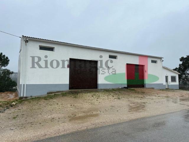 Armazém alugar em Rio Maior, Santarém