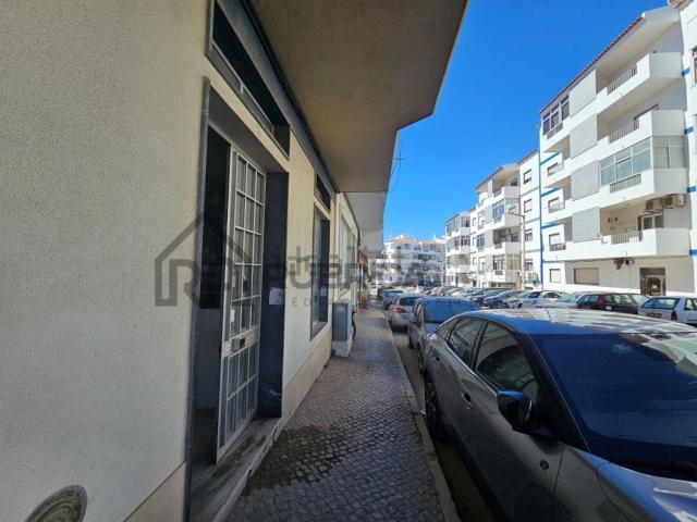 Loja alugar em São Sebastião, Faro
