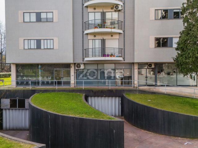 Loja venda em Braga (São Vicente), Braga